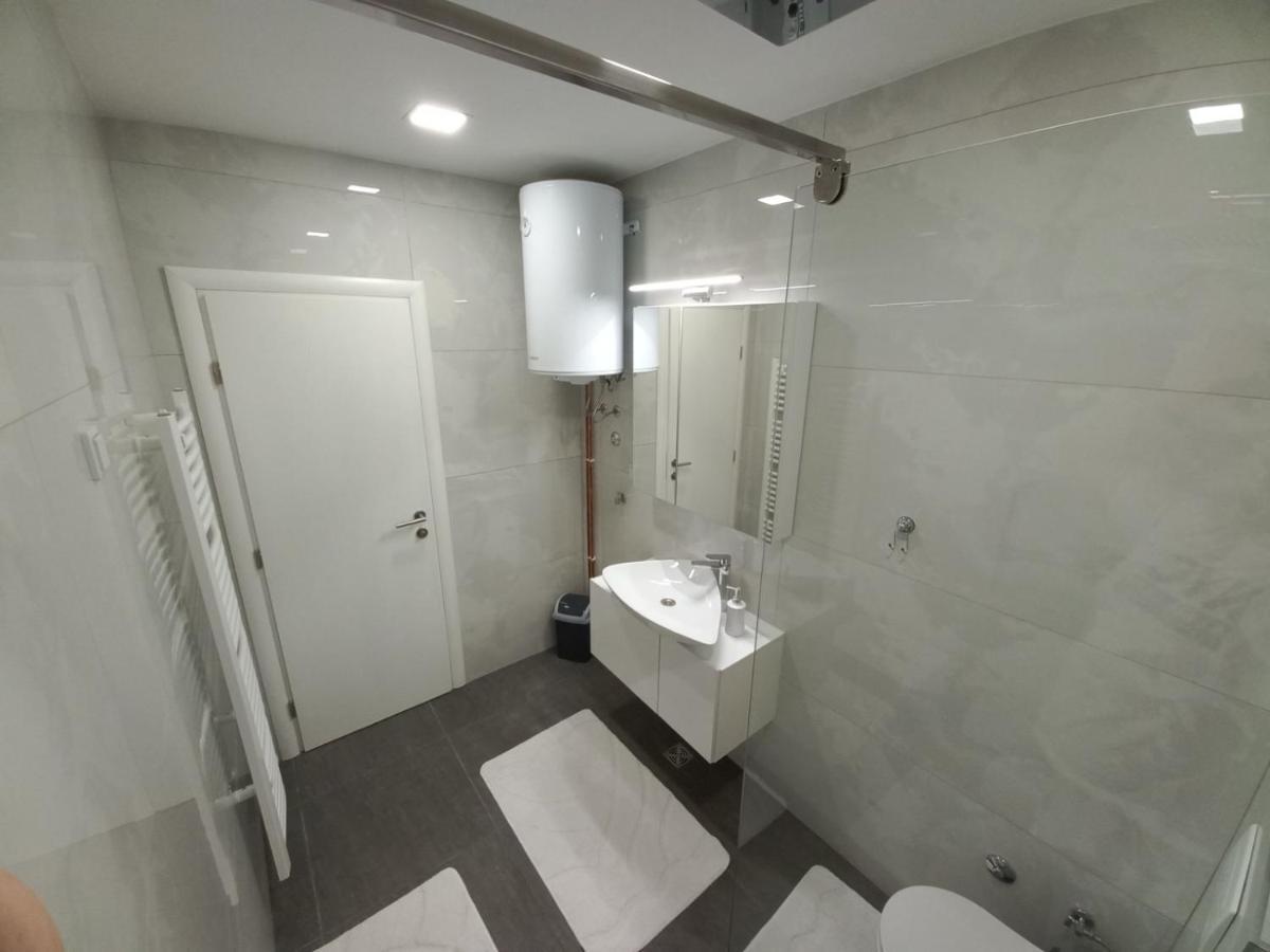 Sunset Delux Apartment Visoko Exterior foto
